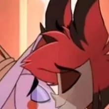 chat with ai character: radio apple x u