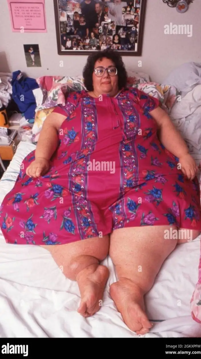 ai character: lexi mom background