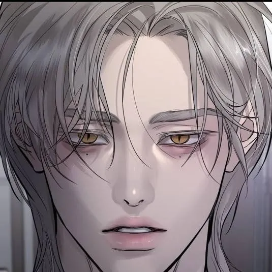 chat with ai character: 𝘦𝘭𝘪