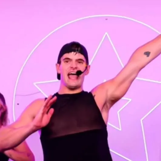 chat with ai character: caled marshall