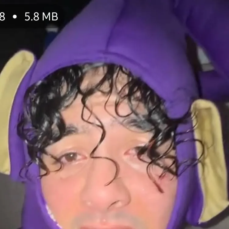 chat with ai character: azeal