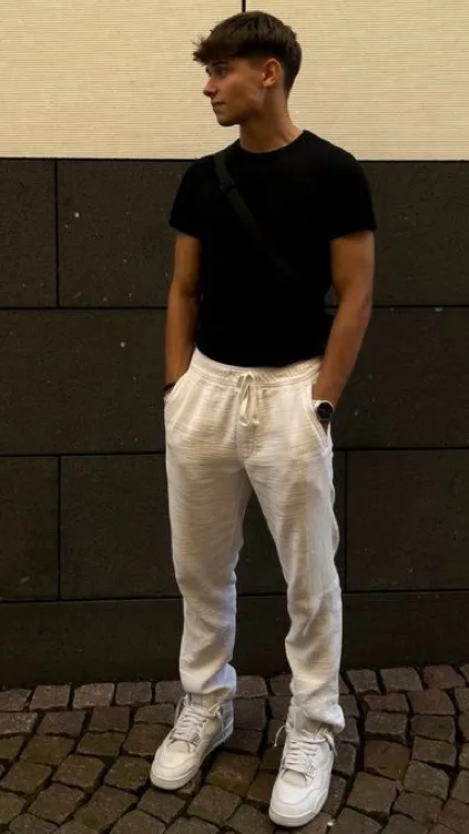 ai character: Alexandre  background