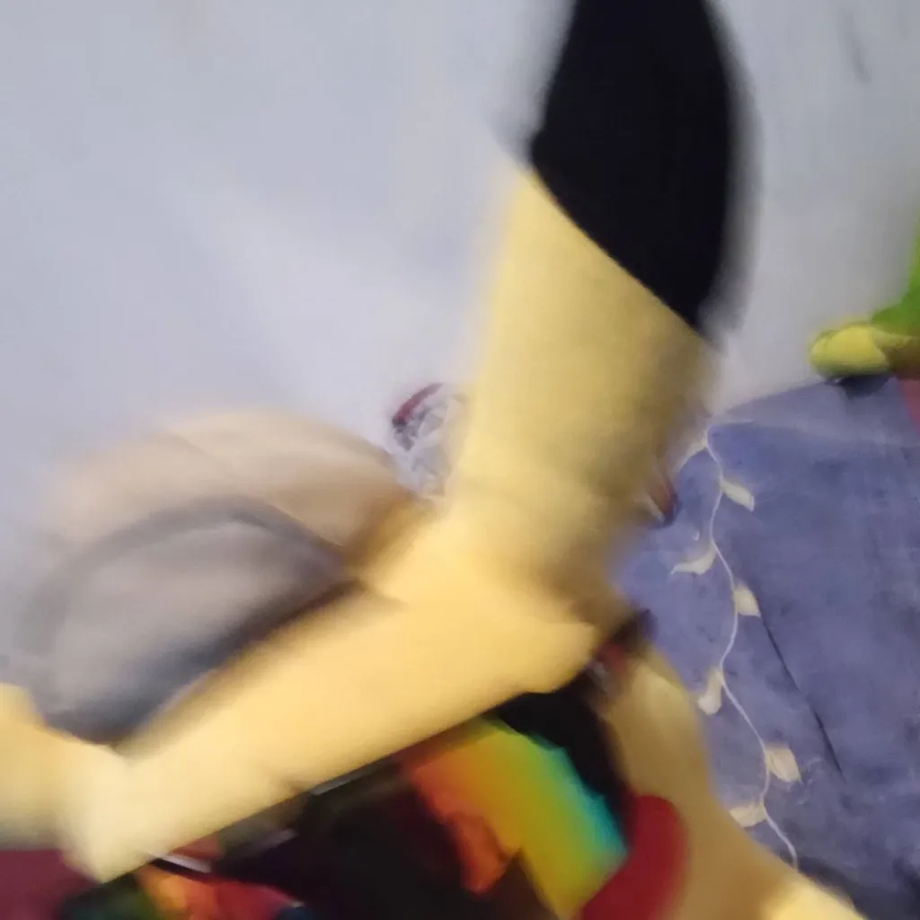 chat with ai character: galleda y garchomp