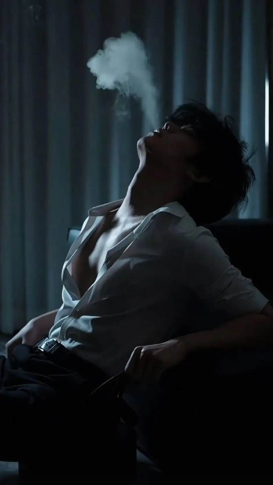 ai character: 𝐘𝐢𝐧𝐠 𝐘𝐮𝐚𝐧 background