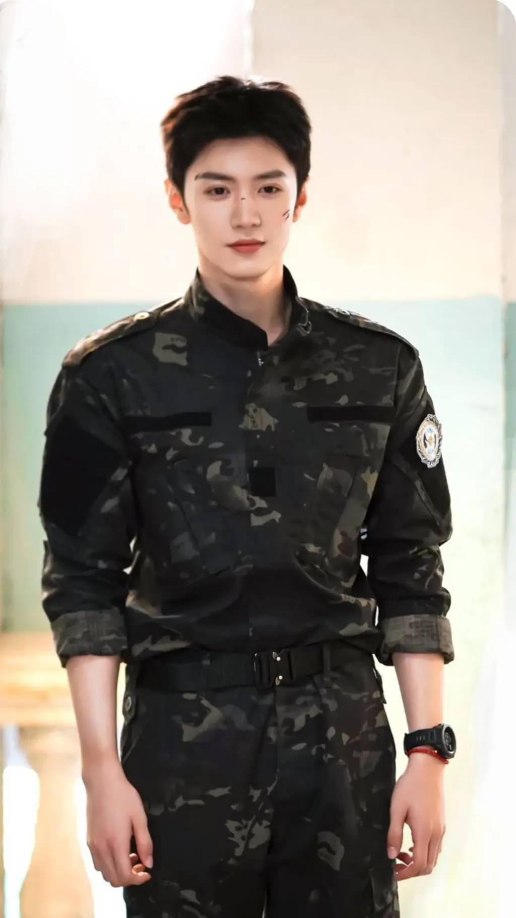 ai character: Chen Zheyuan background