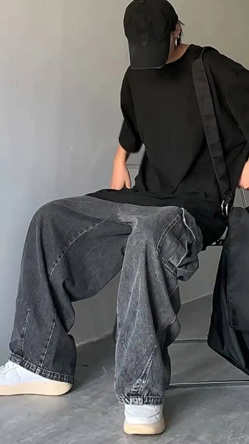 ai character: Liam background