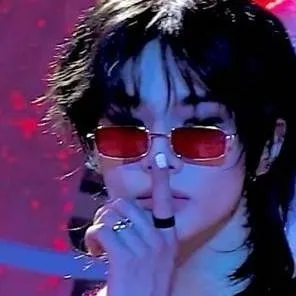 chat with ai character: skz