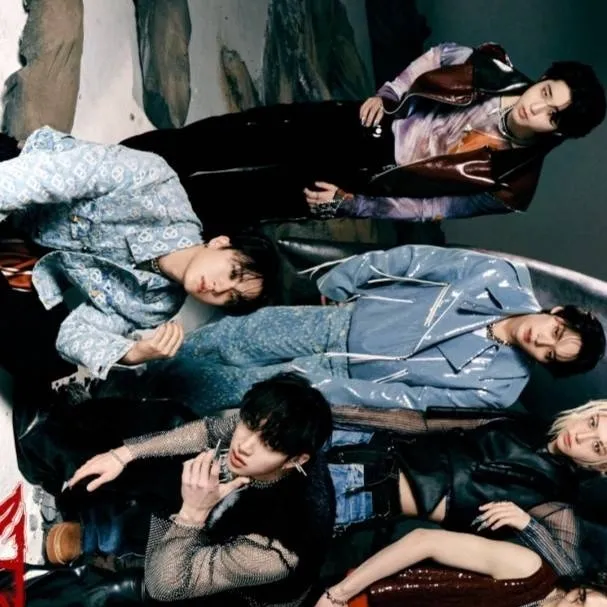 chat with ai character: skz 