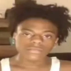 chat with ai character: therapist 