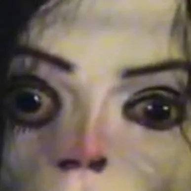 chat with ai character: Ayuwoki