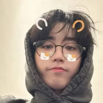 chat with ai character: Han \/