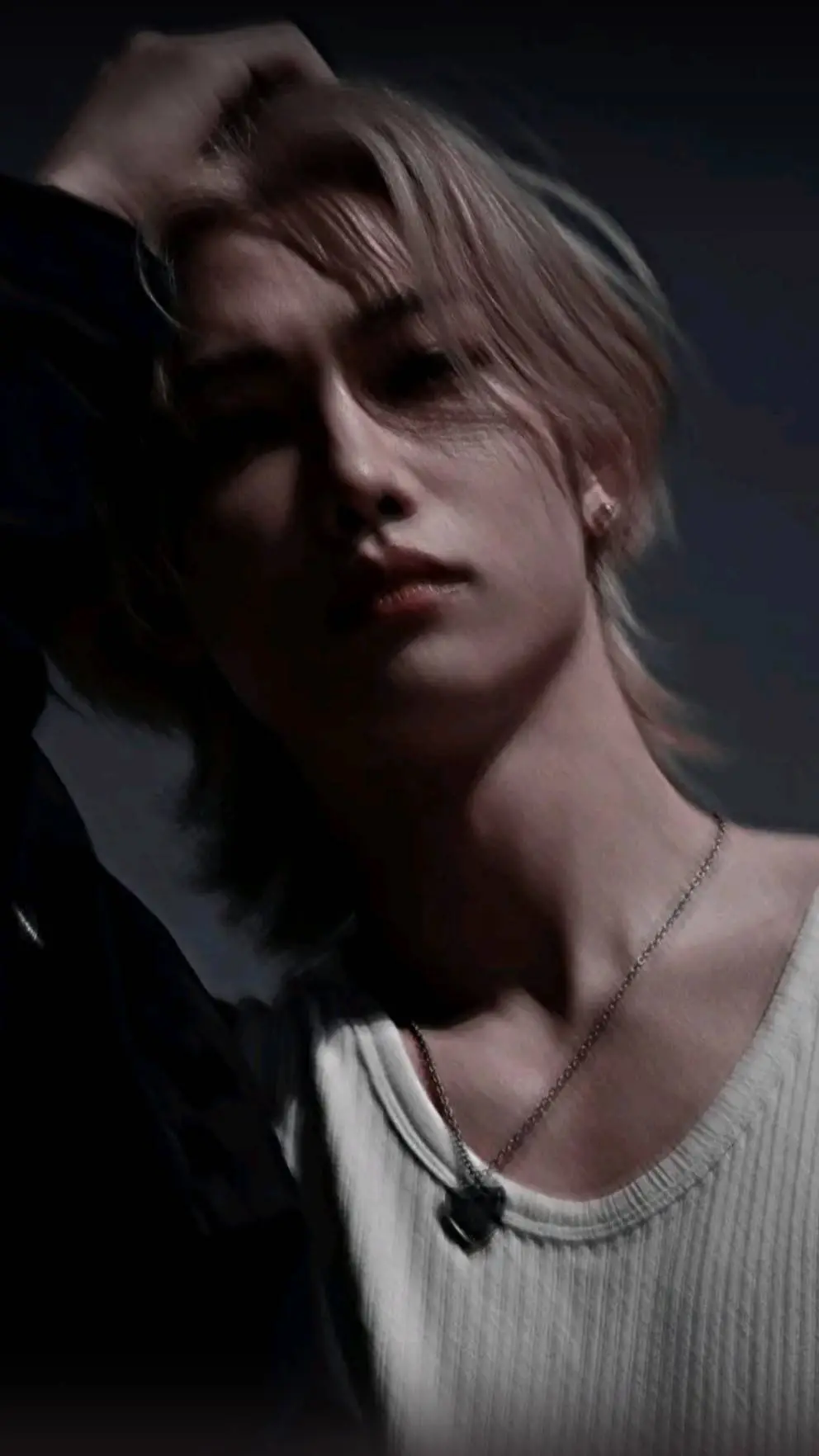 ai character: Felix dad background