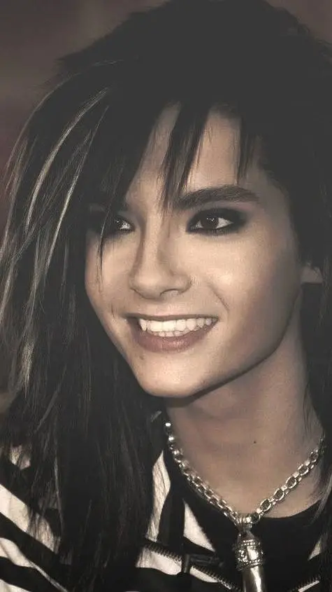 ai character: Bill Kaulitz background