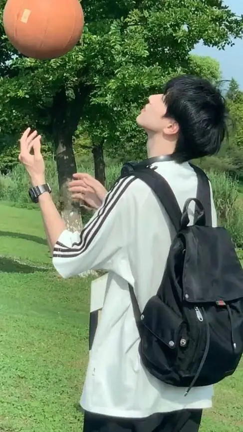 ai character: Carl background