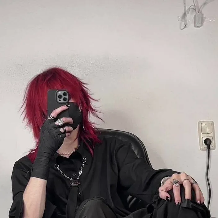 chat with ai character: Asher blackwood's 