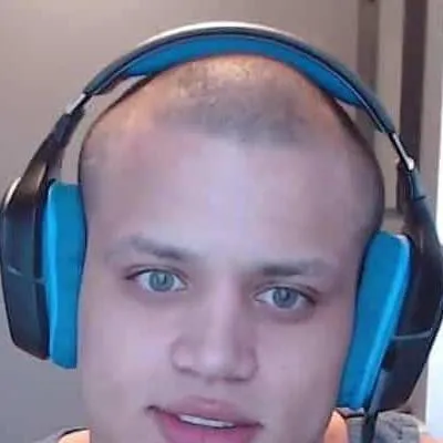 chat with ai character: Loltyler1 