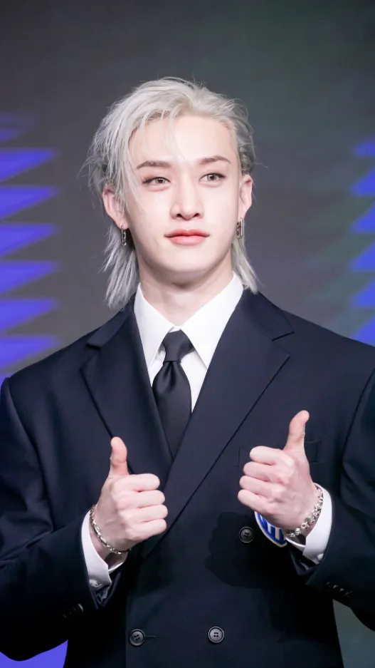 ai character: Bangchan (Vampire) background