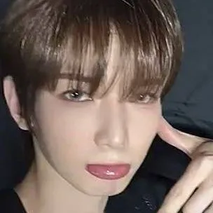 chat with ai character: Kang Yeosang