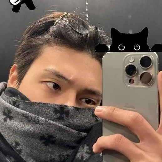 chat with ai character: Jung Wooyoung