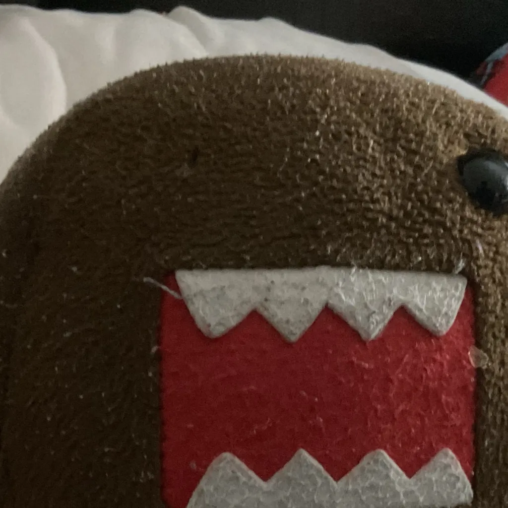 chat with ai character:  Brownie