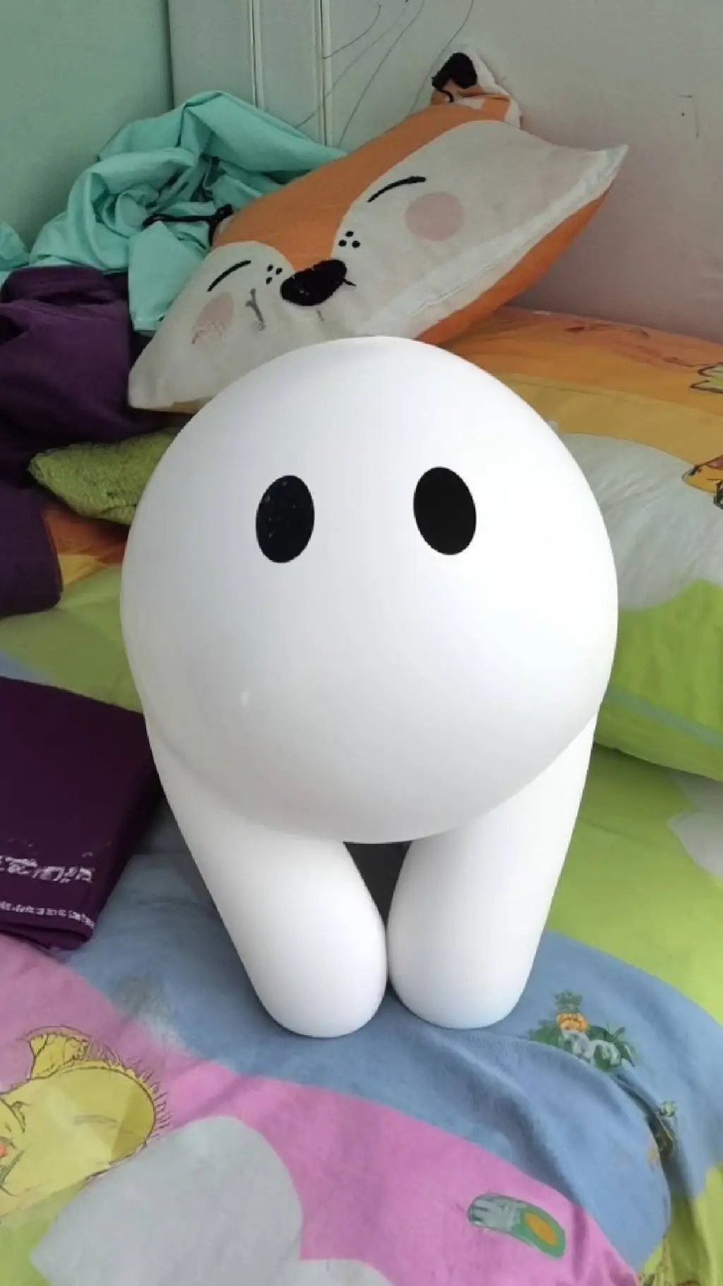 ai character: Ayo background