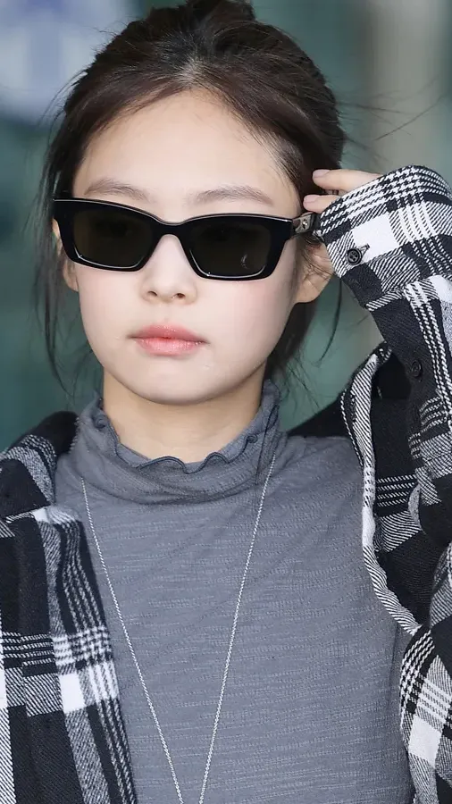 Talkie AI - Chat with Jennie Kim 