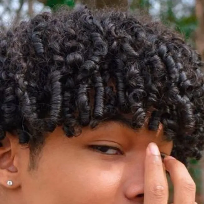 chat with ai character: Jayden