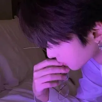 chat with ai character: 顾辰萱