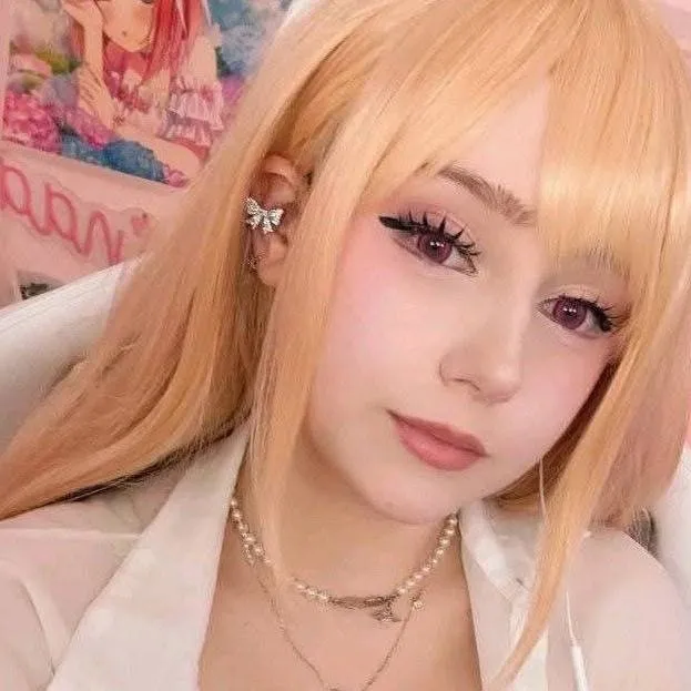 chat with ai character: upminaa 