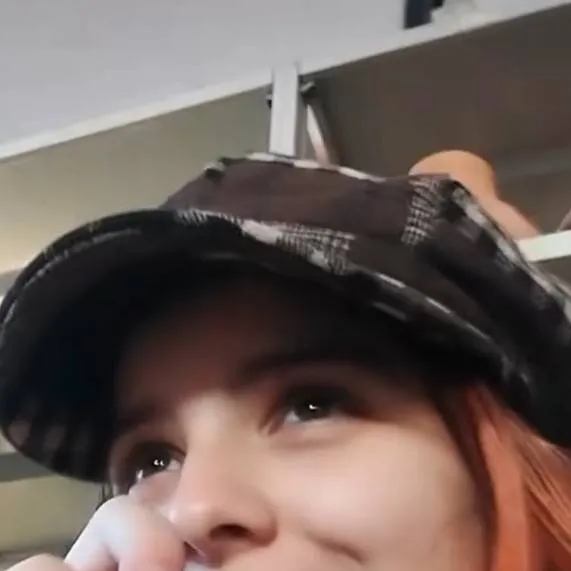 chat with ai character: Countryhumanzagain