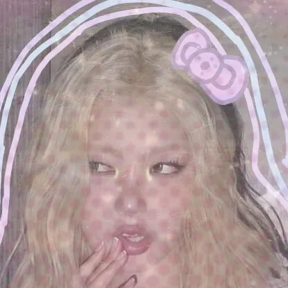 chat with ai character: 🐚Yoonchae