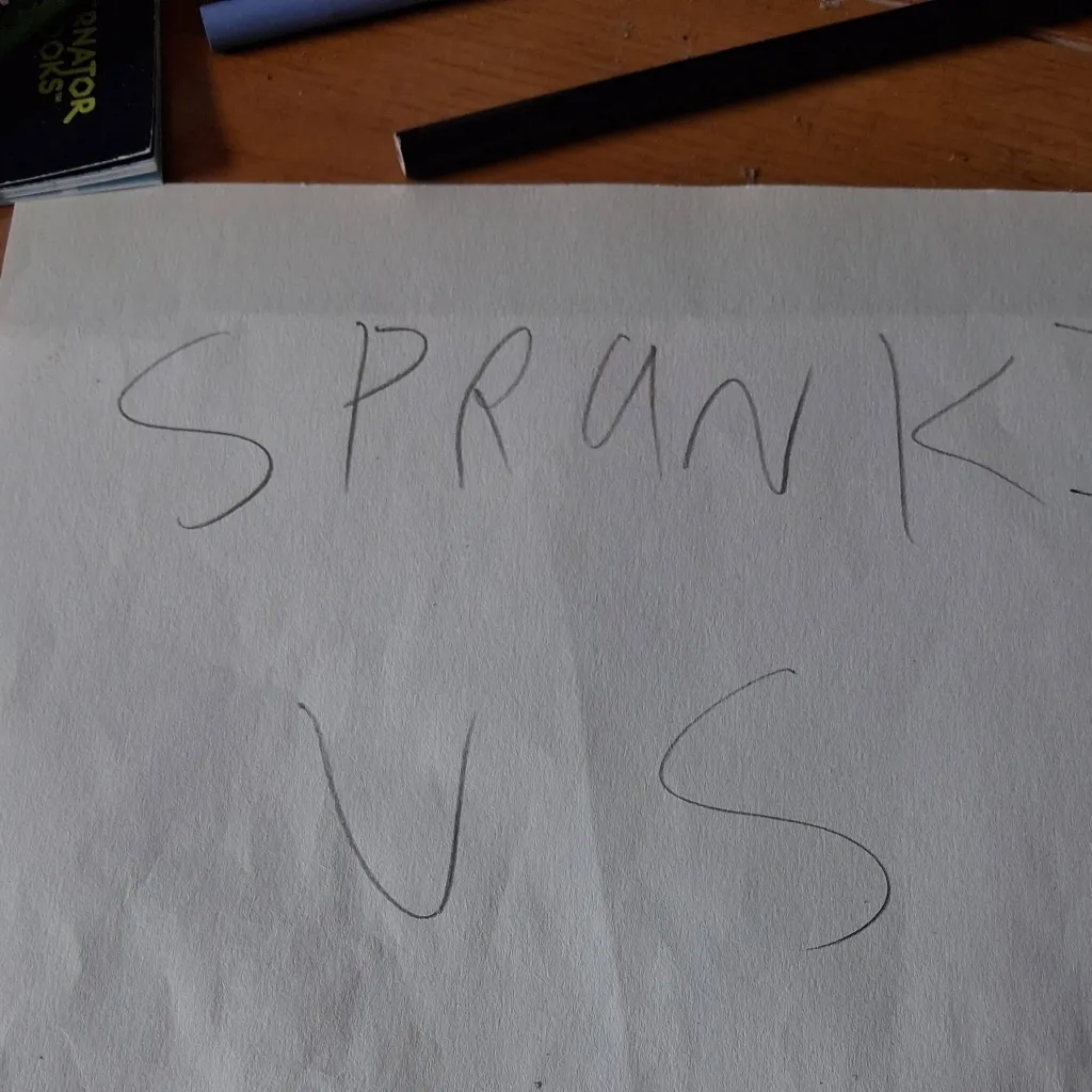 chat with ai character: Sprunki VS R
