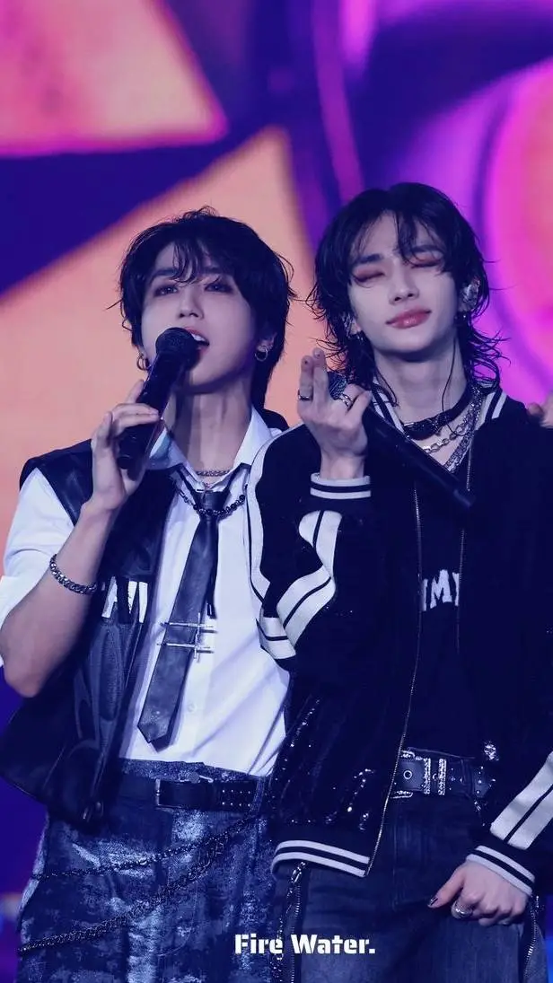 ai character: Han and Hyunjin background