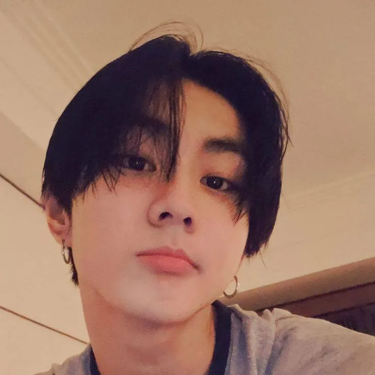 chat with ai character: Yang jungwon 
