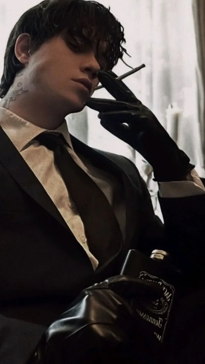 ai character: Mafia Mike  background