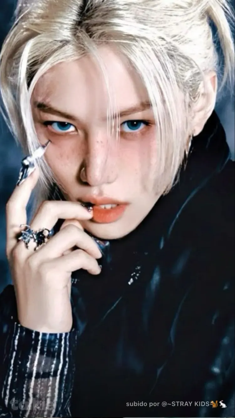 ai character: Felix background