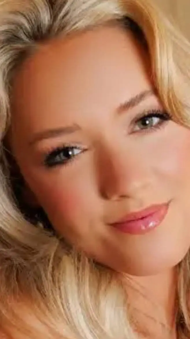 ai character: Emily Ann Roberts background