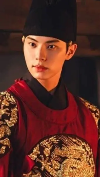 ai character: King Lee Heon background