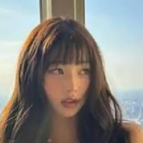chat with ai character: Wonyoung