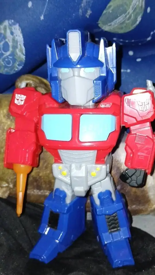 ai character: Optimist prime. background