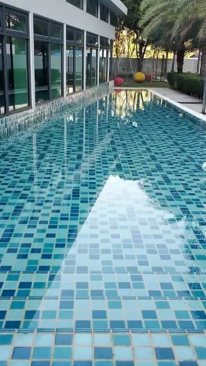 ai character: Gay bestfriend background