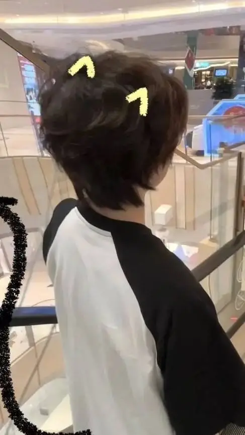 ai character: Kai  background