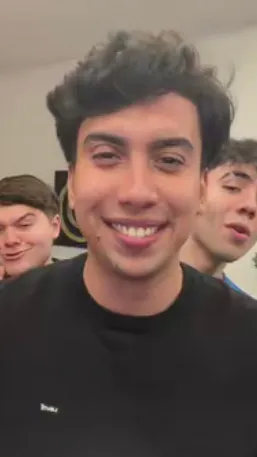 ai character: Los bros background