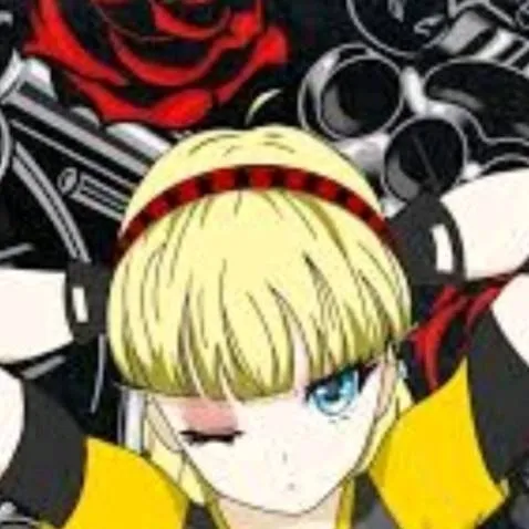 chat with ai character: Roxy Roller
