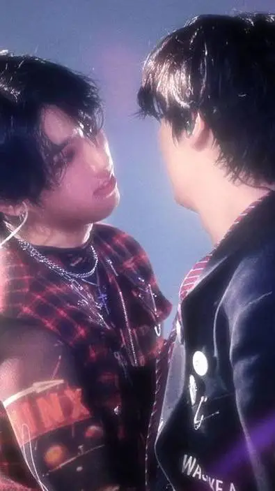 ai character: 𝘮𝘪𝘯𝘴𝘶𝘯𝘨 background