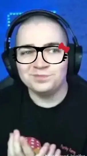 Talkie AI - Chat with cruz the bully