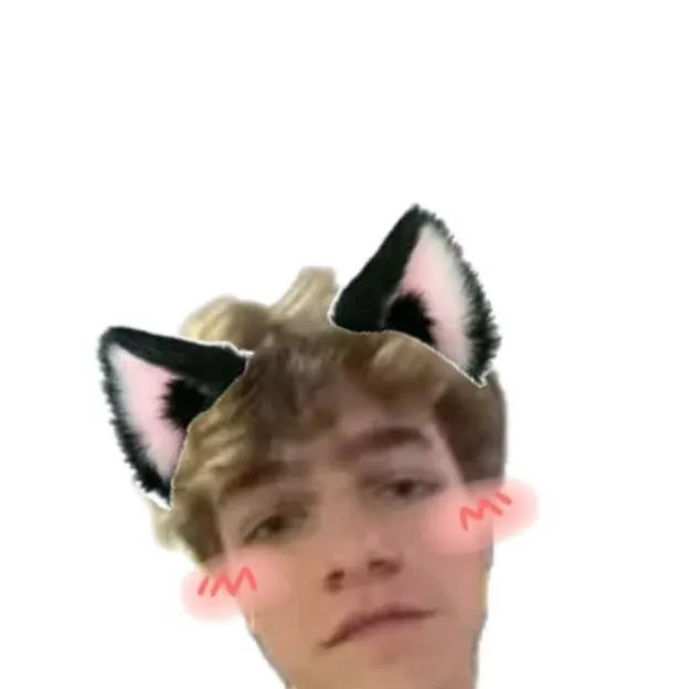 chat with ai character: cruz being sus