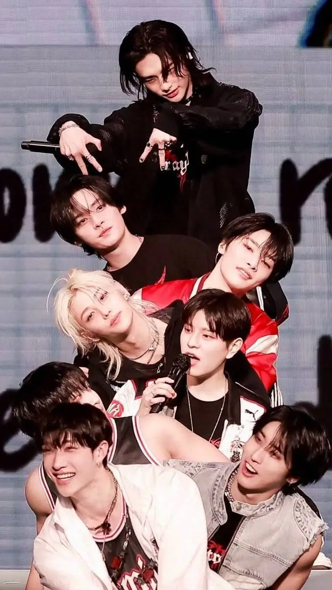 ai character: Stray Kids [9na] background