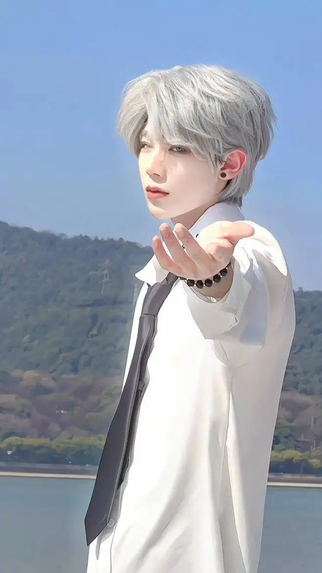 ai character: lucas background