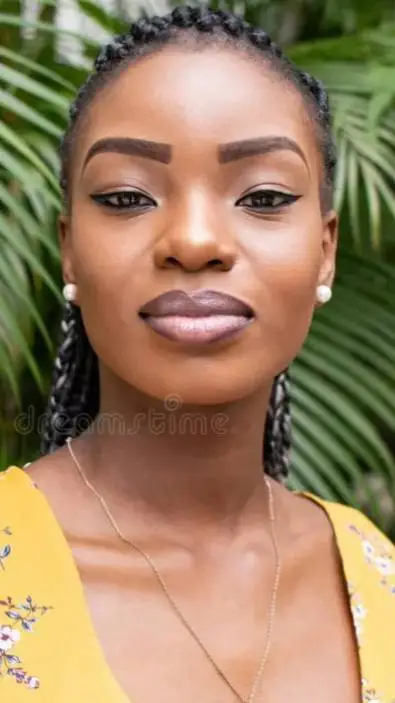 ai character: Keyan woman background